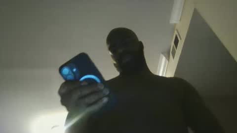 Snapshot of daddybbc52 chatting on 04/04/26, 04:04 Rashaudrodz.. online show from 04/04/26, 04:04