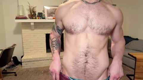 Snapshot of daddydaydrinkz chatting on 01/15/25, 04:15 DaddydayDrinkz online show from 01/15/25, 04:15