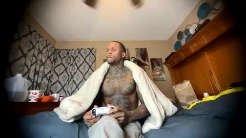 Snapshot of daddyjanimal chatting on 05/03/26, 02:39 sexy tatted king bbc online show from 05/03/26, 02:39