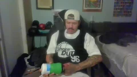 Snapshot of daddyjayare760 chatting on 03/02/25, 02:19 daddyjayare760 online show from 03/02/25, 02:19