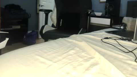 Cinnam0nRod online show from 07/18/26, 09:29