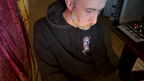 Snapshot of daddyreallyloveyou chatting on 11/08/25, 02:17 daddyreallyloveyou online show from 11/08/25, 02:17