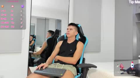 Snapshot of daddyrich4u chatting on 10/09/25, 12:41 daddyrich4u online show from 10/09/25, 12:41