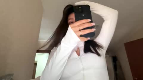 Snapshot of daddys_kisa chatting on 04/25/26, 01:52 daddys_kisa online show from 04/25/26, 01:52