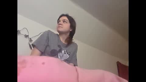 Snapshot of daddyscumslut211 chatting on 12/14/25, 09:30 fairylee21 online show from 12/14/25, 09:30