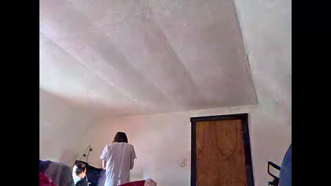 Snapshot of daddyscumslut211 chatting on 12/16/25, 02:22 fairylee21 online show from 12/16/25, 02:22