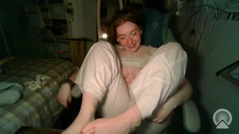 Snapshot of daddysdollhouse chatting on 04/25/26, 04:59 Saoirse online show from 04/25/26, 04:59