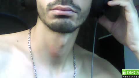 Snapshot of daddyselim chatting on 06/17/26, 06:05 the alpha online show from 06/17/26, 06:05