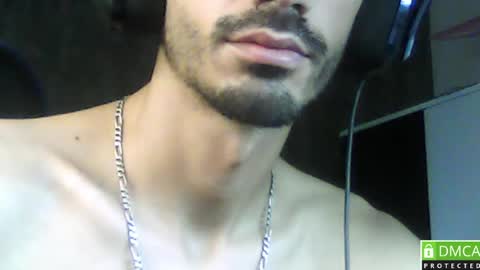 Snapshot of daddyselim chatting on 06/19/26, 11:47 the alpha online show from 06/19/26, 11:47