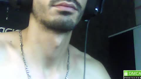 Snapshot of daddyselim chatting on 07/02/26, 11:44 the alpha online show from 07/02/26, 11:44