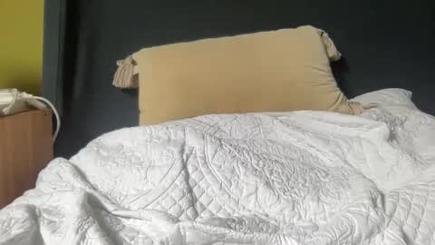 Snapshot of daddysfatcockmeat chatting on 11/03/25, 12:28 daddysfatcockmeat online show from 11/03/25, 12:28