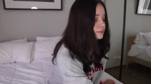 Snapshot of daddystrouble chatting on 01/11/26, 03:33 Daddys Trouble online show from 01/11/26, 03:33