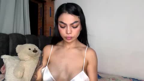 Sophie online show from 06/08/26, 02:23