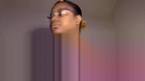 Snapshot of dadeesqtpieluvsu chatting on 02/03/26, 02:22 DadeesQTPie online show from 02/03/26, 02:22