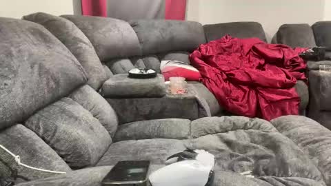 Snapshot of daedotfrankyloko649881 chatting on 03/08/26, 02:04 DaedotFrankyLoko online show from 03/08/26, 02:04