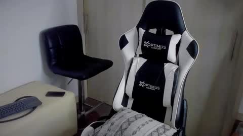 Allan Daf online show from 10/28/25, 04:05