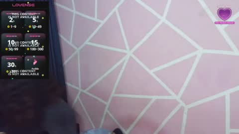 Snapshot of dafna_and_chriss chatting on 06/18/26, 01:28 dafna lorens online show from 06/18/26, 01:28