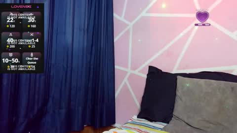 Snapshot of dafna_and_kris chatting on 03/19/26, 12:03 dafna and kris online show from 03/19/26, 12:03