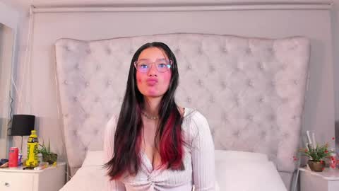 Snapshot of dafne_bss chatting on 04/13/26, 05:02 dafne_bss online show from 04/13/26, 05:02