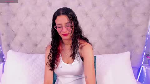 Snapshot of dafne_bss chatting on 05/09/26, 05:12 dafne_bss online show from 05/09/26, 05:12
