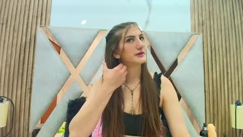 Dafne Castro online show from 04/27/26, 06:28