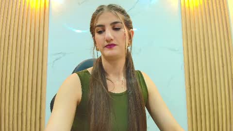 Dafne Castro online show from 06/26/26, 07:51