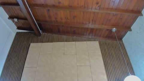 dafne_hillss online show from 09/12/25, 12:27