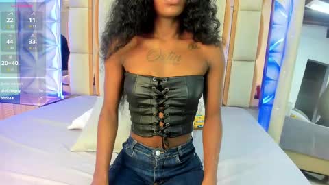 Snapshot of dafnee_adams chatting on 09/21/25, 12:18 Dafnee online show from 09/21/25, 12:18