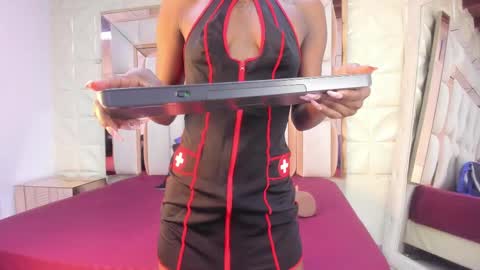 Dafnee online show from 10/27/25, 12:53