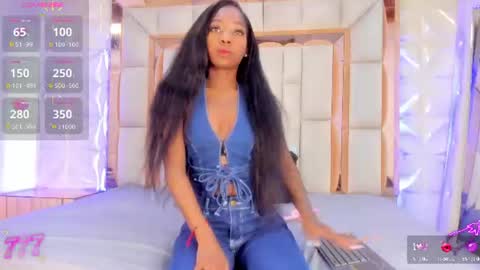 Dafnee online show from 06/20/26, 12:41