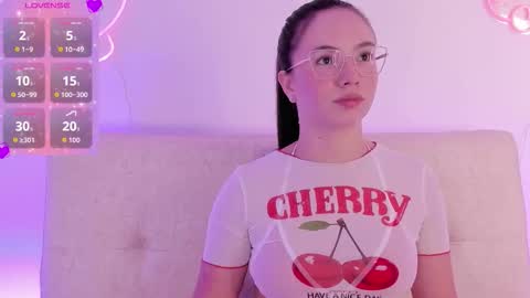 Snapshot of dafnevega chatting on 03/24/26, 12:10 Dafne online show from 03/24/26, 12:10