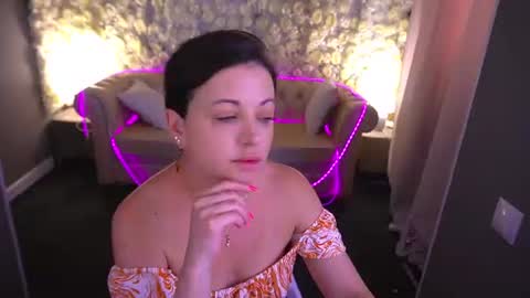 Dafni Mon online show from 06/29/26, 09:26