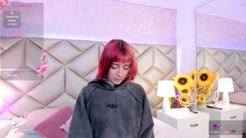 Dafnne online show from 12/05/25, 04:54