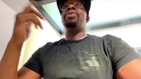 Snapshot of dafoxxx876 chatting on 11/30/25, 10:25 dafoxxx876 online show from 11/30/25, 10:25