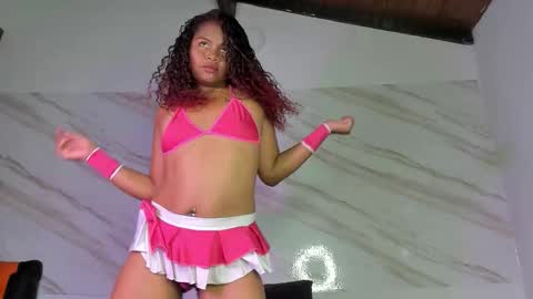   online show from 12/05/25, 06:15