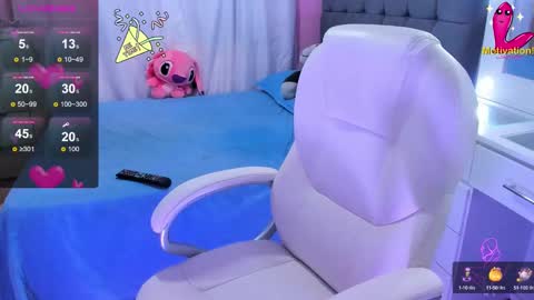 Snapshot of dahian_carter chatting on 12/18/24, 11:34 Dahian online show from 12/18/24, 11:34