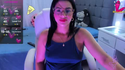 Snapshot of dahian_carter chatting on 12/28/24, 11:52 Dahian online show from 12/28/24, 11:52