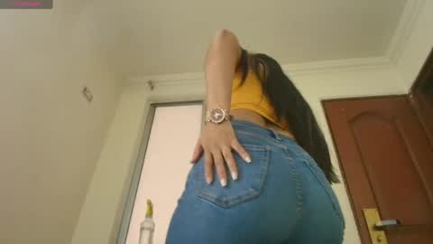 Snapshot of dahiana_dmour chatting on 04/05/26, 02:58 Dahiana online show from 04/05/26, 02:58