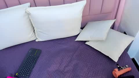  Dahiana   online show from 02/10/25, 02:26