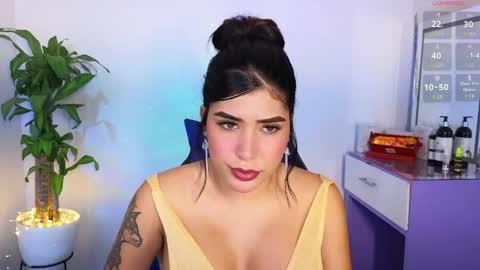 Dahiana online show from 05/08/26, 08:58