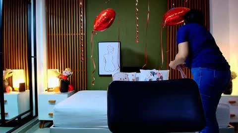 Snapshot of dahiana_spark chatting on 02/08/25, 08:10 Dahiana online show from 02/08/25, 08:10