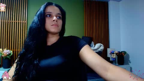 Snapshot of dahiana_spark chatting on 02/19/25, 07:48 Dahiana online show from 02/19/25, 07:48