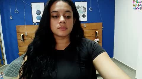 Snapshot of dahiana_spark chatting on 11/15/25, 08:16 Dahiana online show from 11/15/25, 08:16