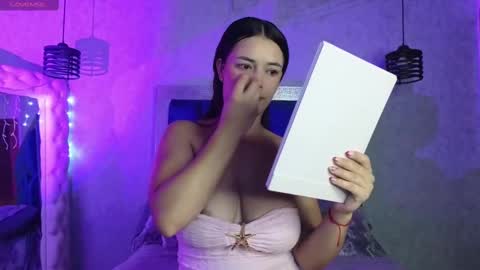 Dahiana online show from 10/05/25, 11:41