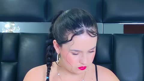 Dahiana online show from 06/17/26, 11:45