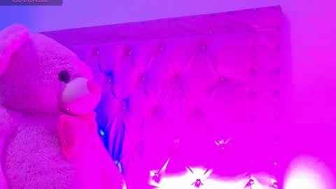    online show from 12/18/24, 10:08