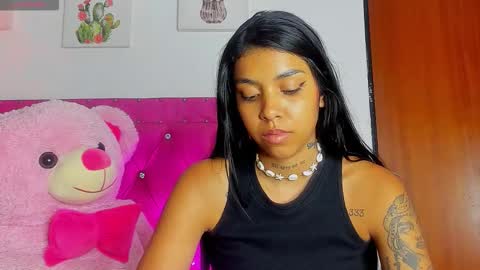    online show from 11/01/25, 07:43