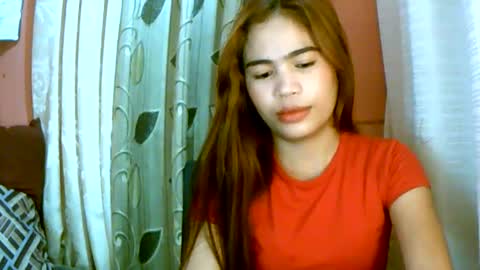 Snapshot of dahlia_123 chatting on 01/15/25, 10:49 Im Dahlia online show from 01/15/25, 10:49