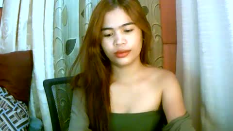 Snapshot of dahlia_123 chatting on 01/18/25, 02:02 Im Dahlia online show from 01/18/25, 02:02