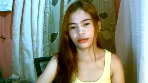 Snapshot of dahlia_123 chatting on 01/23/25, 11:37 Im Dahlia online show from 01/23/25, 11:37